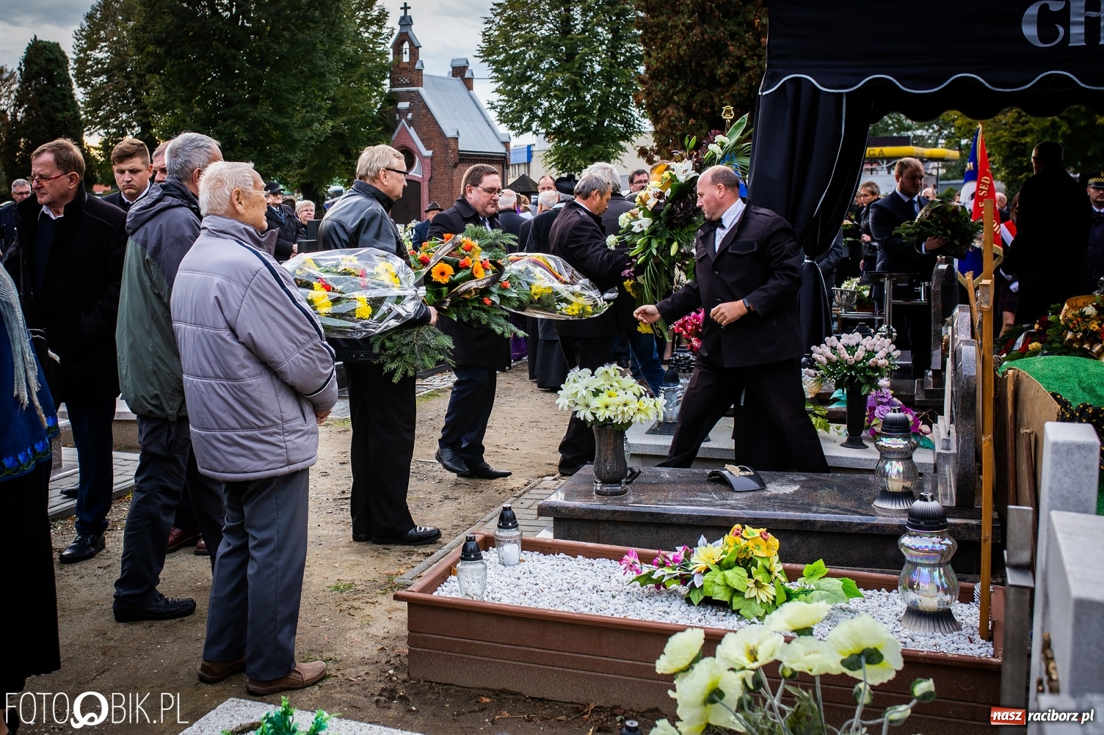 Zdjęcie w galerii na portalu naszraciborz.pl: Ostatnie pożegnanie śp. Maestro Piotra Libery wiadomości z regionu