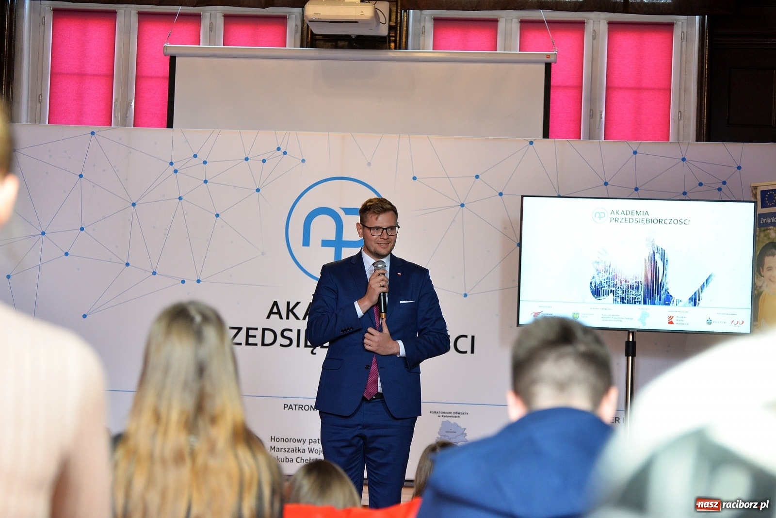 Zdjęcie w galerii na portalu naszraciborz.pl: Akademia Przedsiębiorczości w I LO  wiadomości z regionu