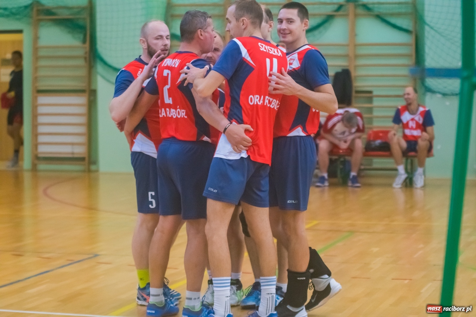 Zdjęcie w galerii na portalu naszraciborz.pl: Siatkarskie zmagania niesłyszących w Arenie Rafako [FOTO i WIDEO] wiadomości z regionu