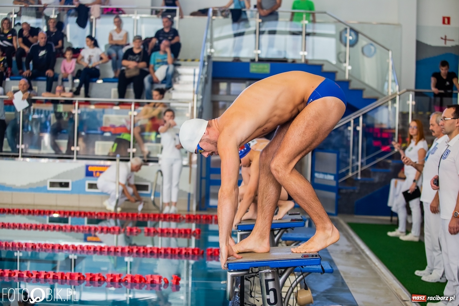 Zdjęcie w galerii na portalu naszraciborz.pl: 12. Międzynarodowe Zawody Pływackie o Puchar Dyrektora ZSOMS wiadomości z regionu