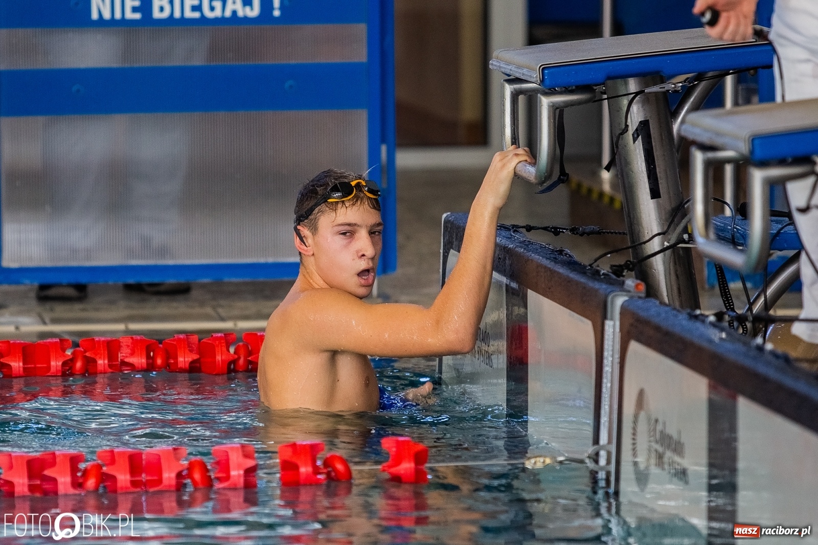 Zdjęcie w galerii na portalu naszraciborz.pl: 12. Międzynarodowe Zawody Pływackie o Puchar Dyrektora ZSOMS wiadomości z regionu