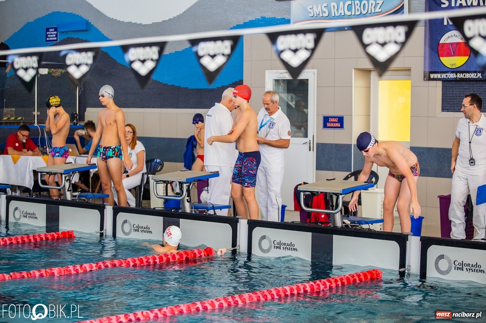 Zdjęcie w galerii na portalu naszraciborz.pl: 12. Międzynarodowe Zawody Pływackie o Puchar Dyrektora ZSOMS wiadomości z regionu