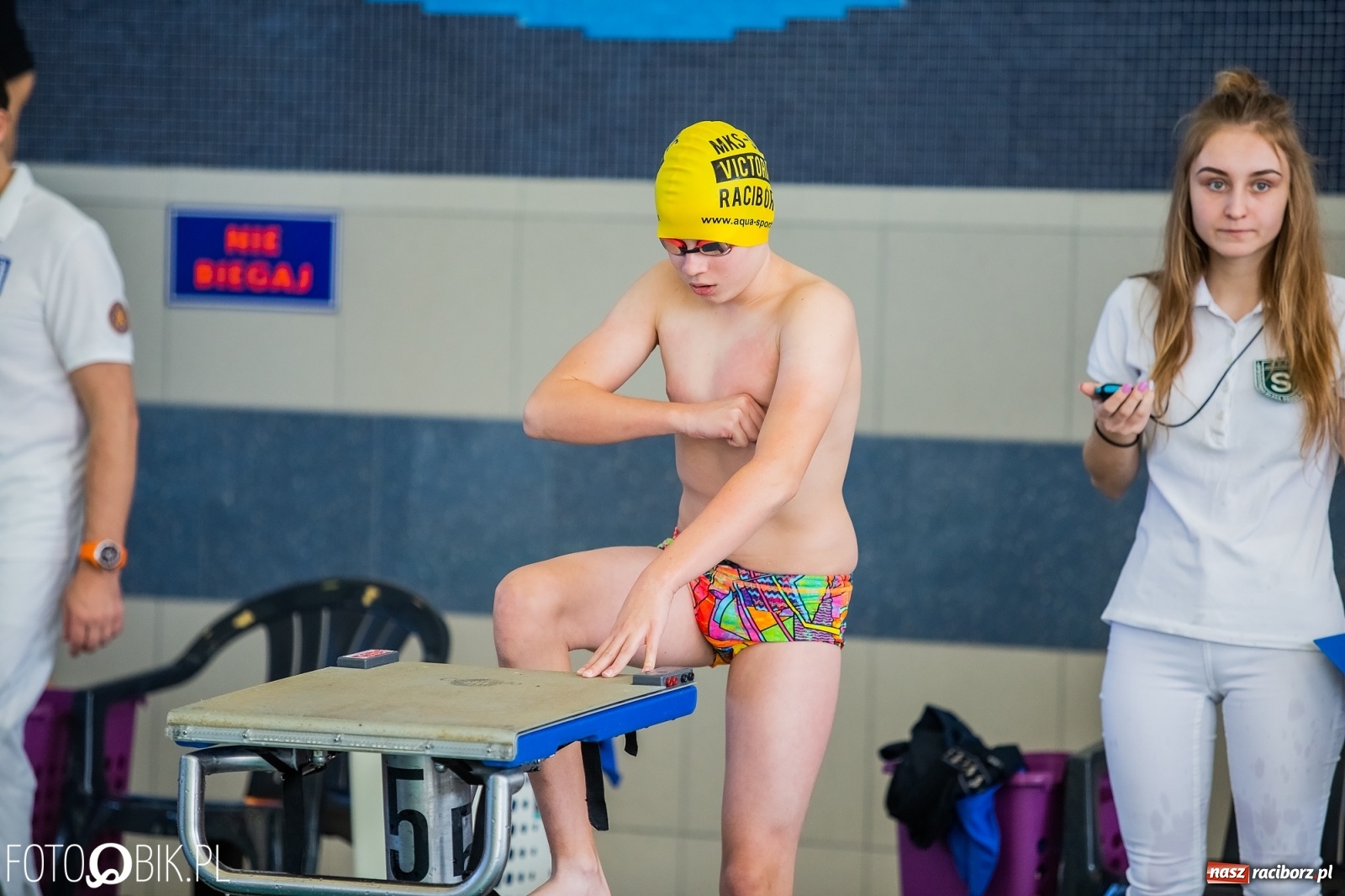 Zdjęcie w galerii na portalu naszraciborz.pl: 12. Międzynarodowe Zawody Pływackie o Puchar Dyrektora ZSOMS wiadomości z regionu