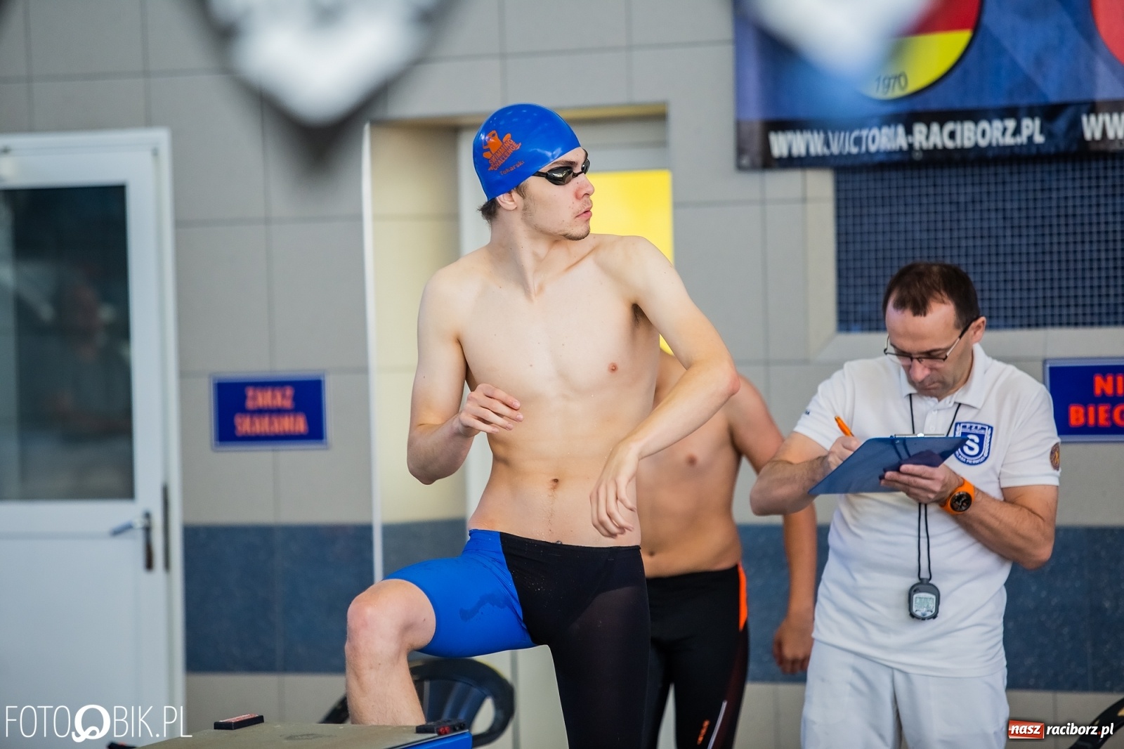 Zdjęcie w galerii na portalu naszraciborz.pl: 12. Międzynarodowe Zawody Pływackie o Puchar Dyrektora ZSOMS wiadomości z regionu