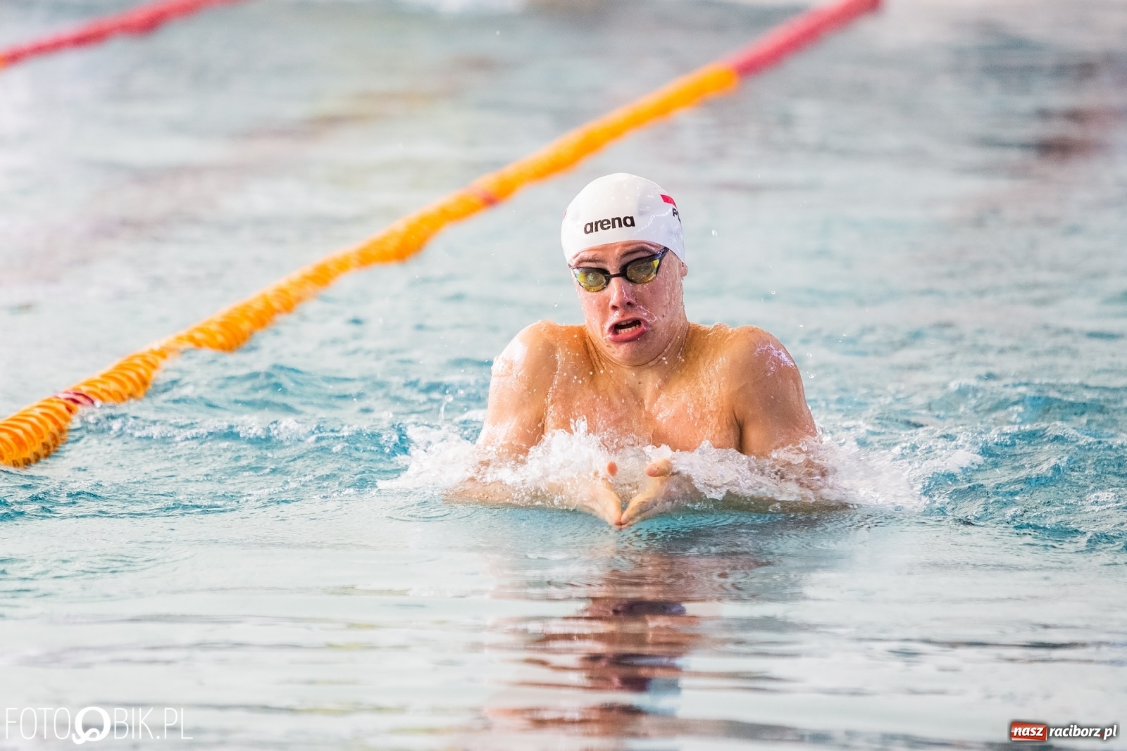 Zdjęcie w galerii na portalu naszraciborz.pl: 12. Międzynarodowe Zawody Pływackie o Puchar Dyrektora ZSOMS wiadomości z regionu