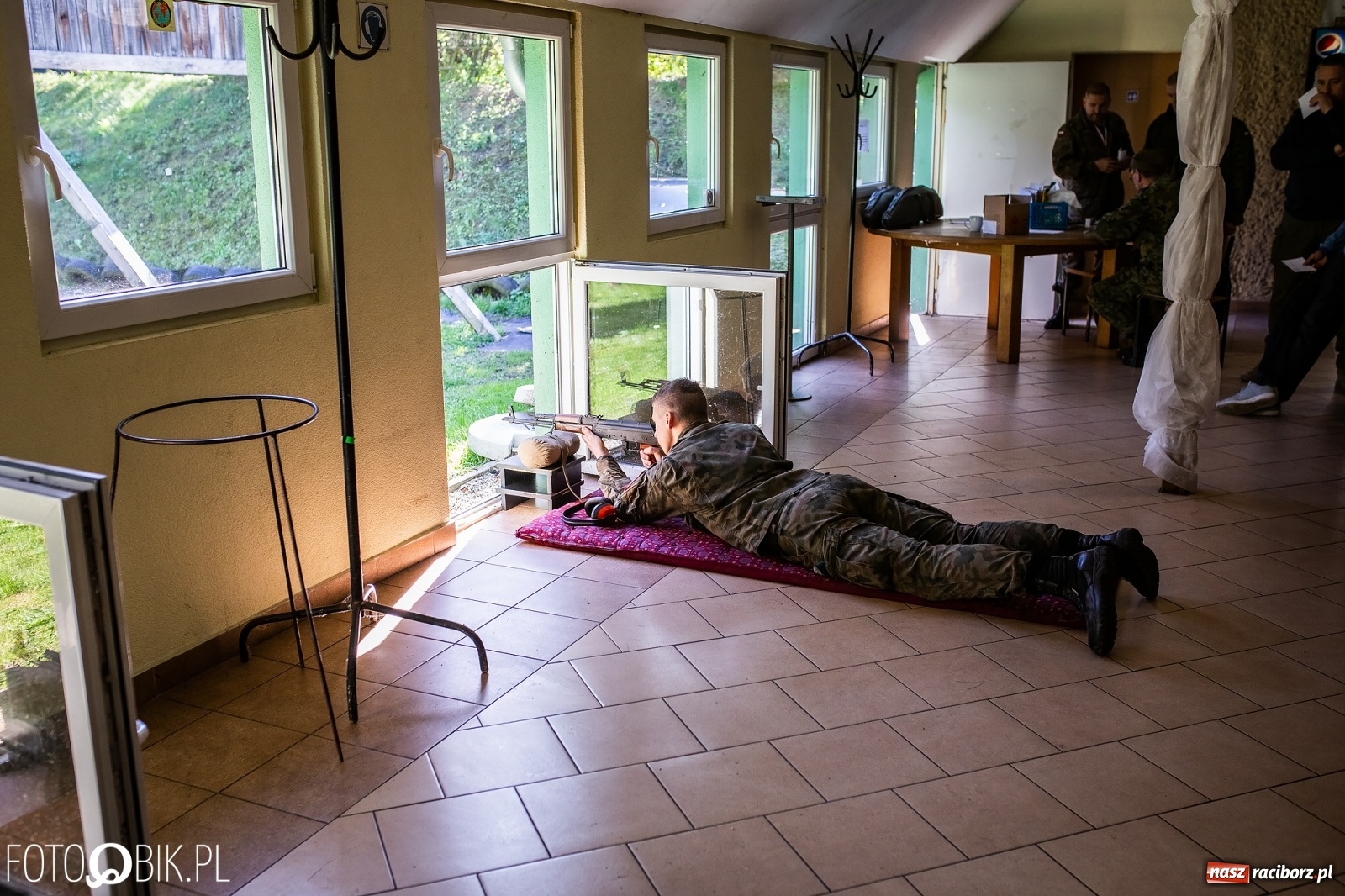 Zdjęcie w galerii na portalu naszraciborz.pl: V Ogólnopolski Turniej Strzelecki Środowisk Kawaleryjskich o Puchar Pułku 4-go Ułanów Zaniemeńskich wiadomości z regionu