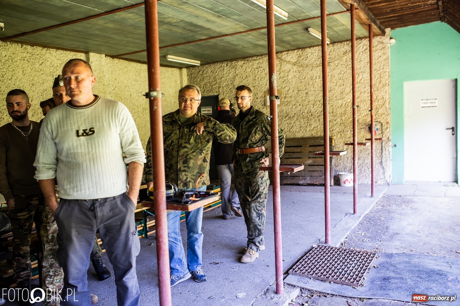 Zdjęcie w galerii na portalu naszraciborz.pl: V Ogólnopolski Turniej Strzelecki Środowisk Kawaleryjskich o Puchar Pułku 4-go Ułanów Zaniemeńskich wiadomości z regionu