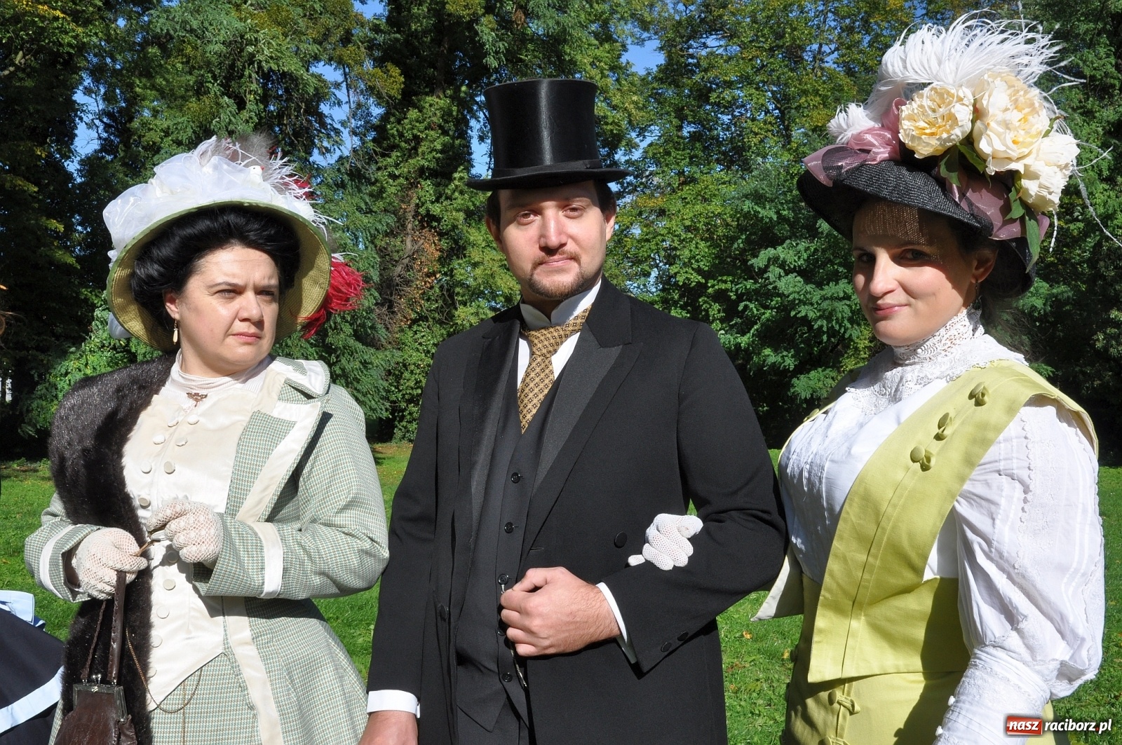 Zdjęcie w galerii na portalu naszraciborz.pl: Wyjątkowa retro sesja w gminie Rudnik [FOTO i WIDEO] wiadomości z regionu