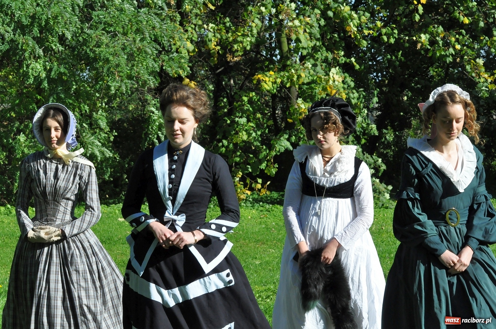 Zdjęcie w galerii na portalu naszraciborz.pl: Wyjątkowa retro sesja w gminie Rudnik [FOTO i WIDEO] wiadomości z regionu