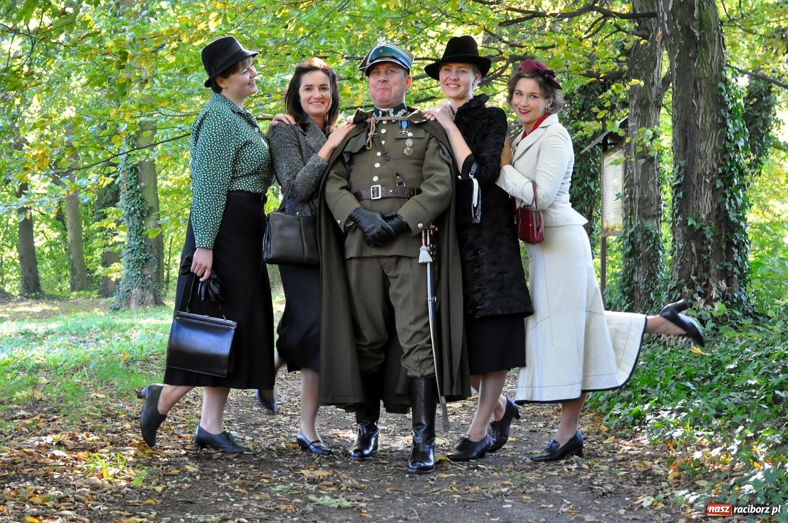 Zdjęcie w galerii na portalu naszraciborz.pl: Wyjątkowa retro sesja w gminie Rudnik [FOTO i WIDEO] wiadomości z regionu