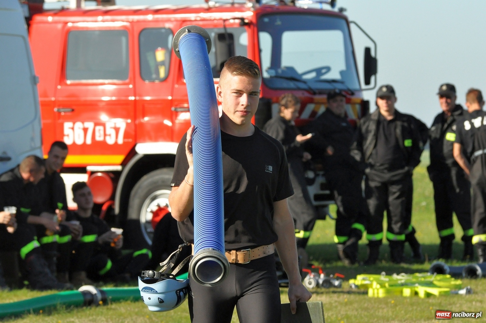 Zdjęcie w galerii na portalu naszraciborz.pl: Polscy i czescy strażacy rywalizowali w Rudyszwałdzie [FOTO] wiadomości z regionu