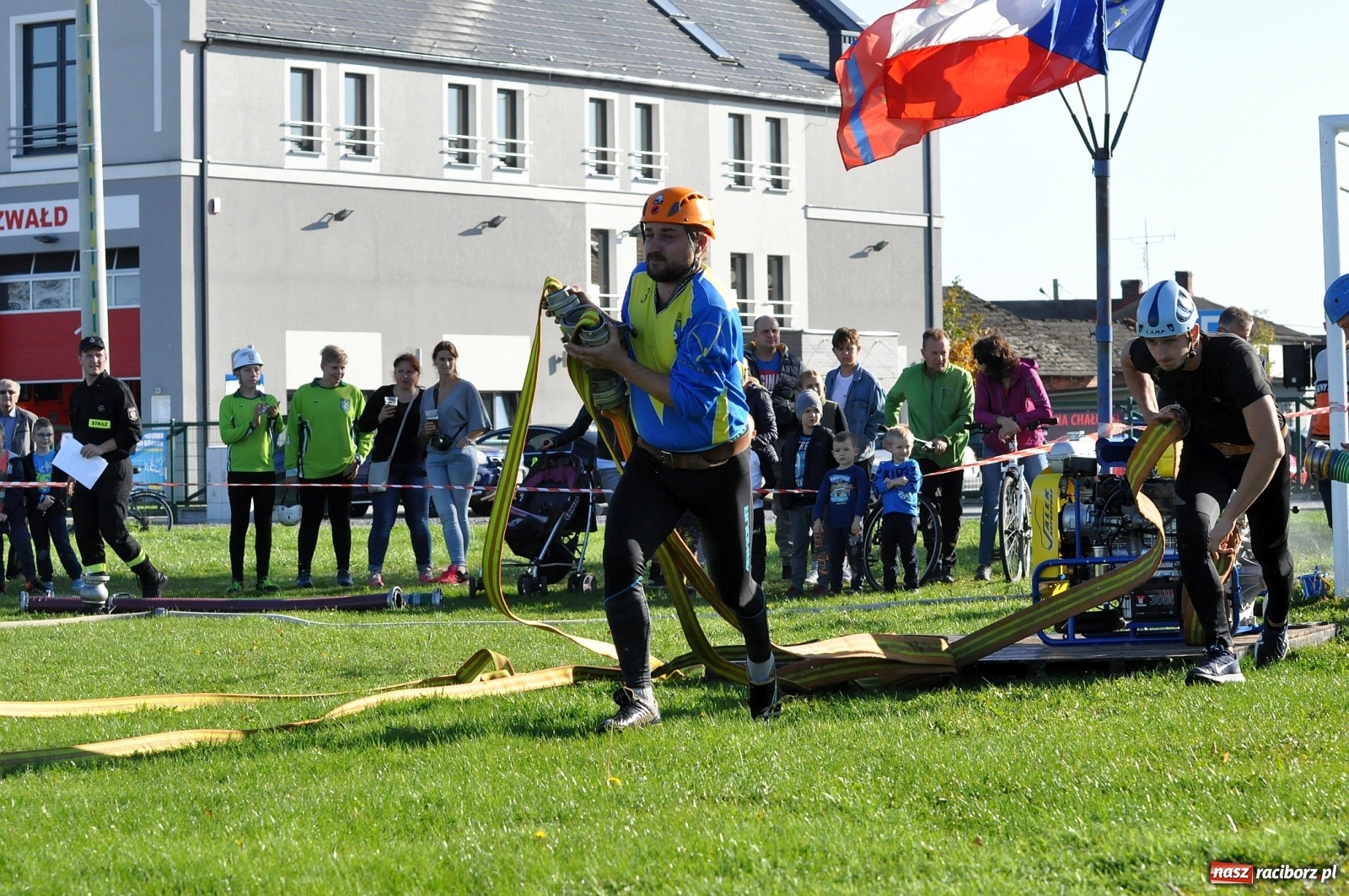 Zdjęcie w galerii na portalu naszraciborz.pl: Polscy i czescy strażacy rywalizowali w Rudyszwałdzie [FOTO] wiadomości z regionu