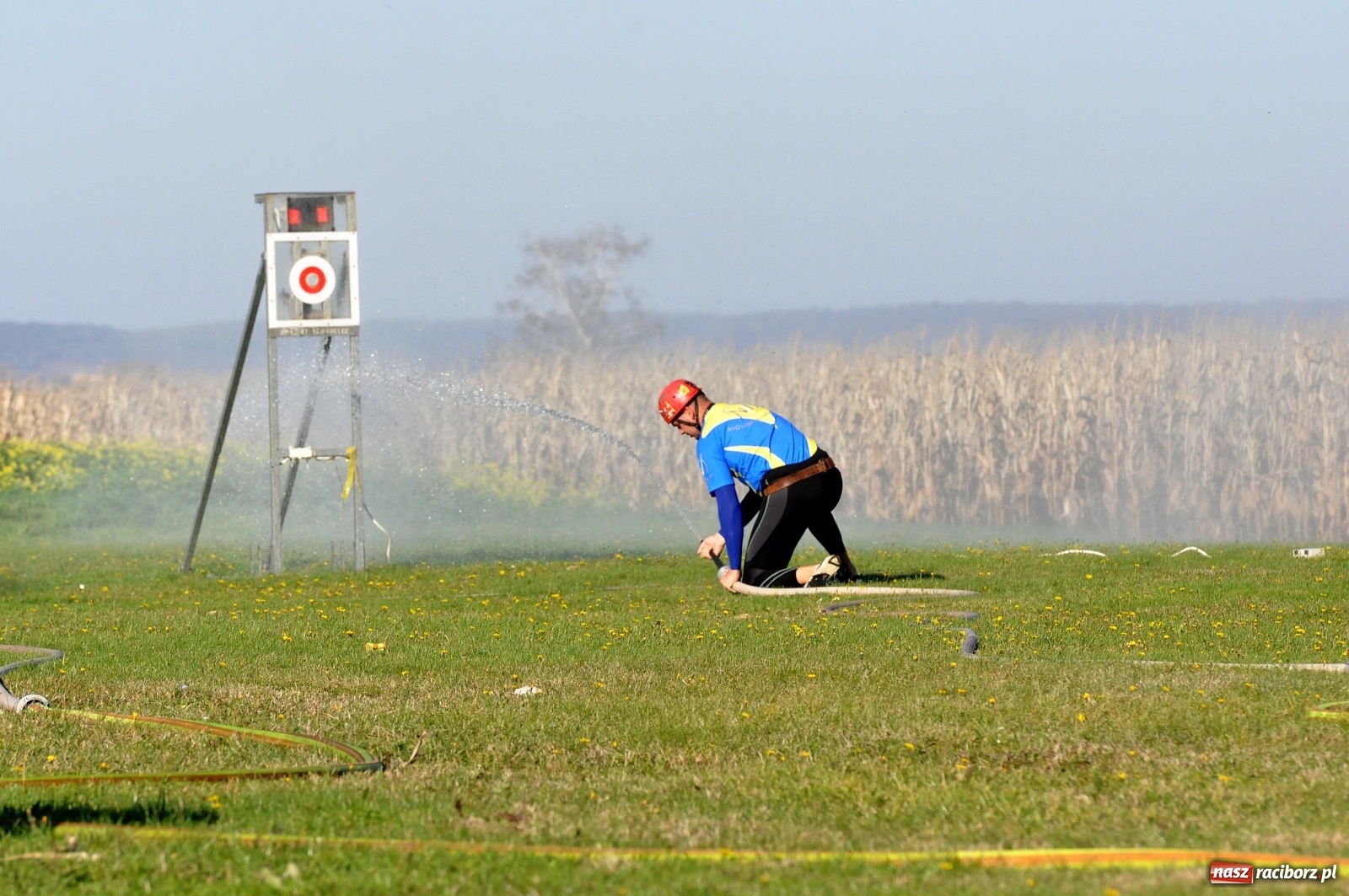Zdjęcie w galerii na portalu naszraciborz.pl: Polscy i czescy strażacy rywalizowali w Rudyszwałdzie [FOTO] wiadomości z regionu