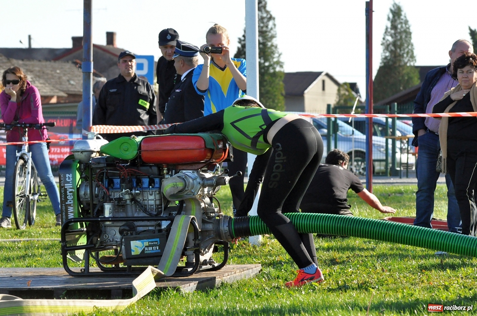Zdjęcie w galerii na portalu naszraciborz.pl: Polscy i czescy strażacy rywalizowali w Rudyszwałdzie [FOTO] wiadomości z regionu