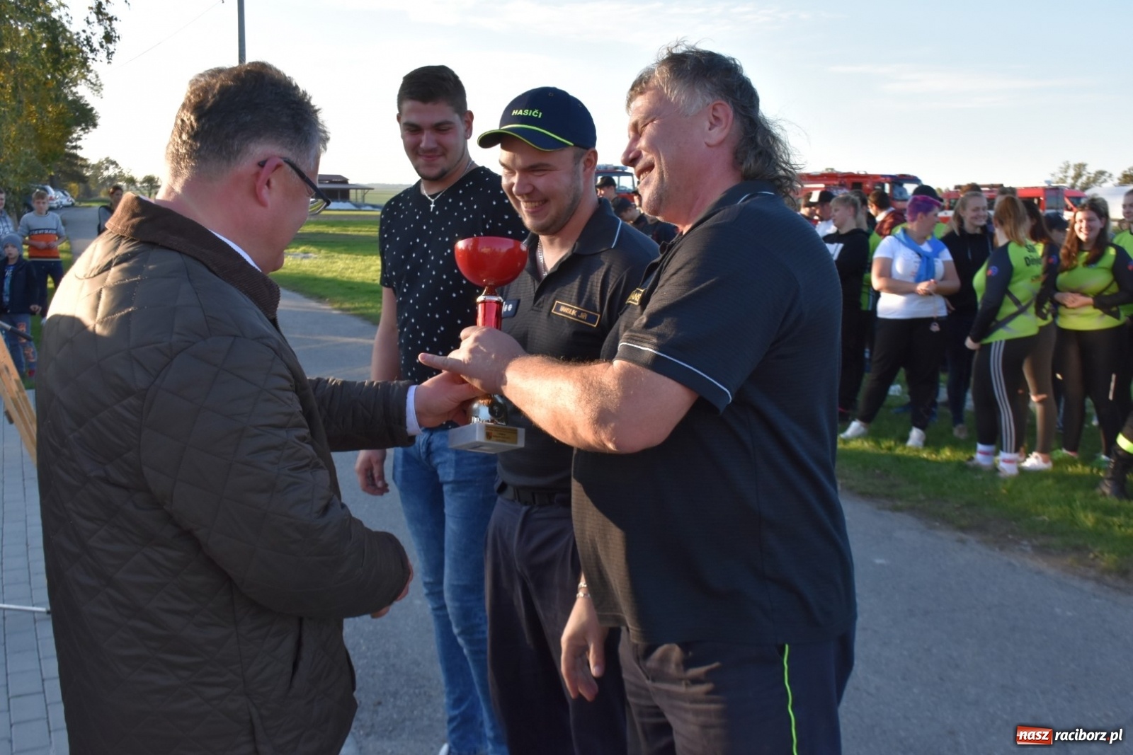 Zdjęcie w galerii na portalu naszraciborz.pl: Polscy i czescy strażacy rywalizowali w Rudyszwałdzie [FOTO] wiadomości z regionu