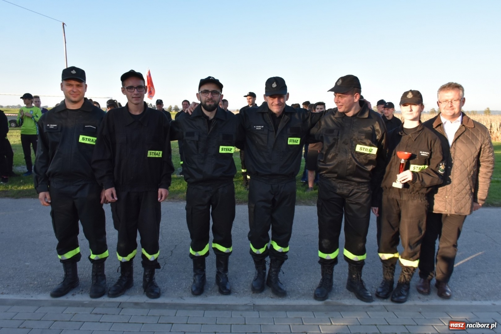 Zdjęcie w galerii na portalu naszraciborz.pl: Polscy i czescy strażacy rywalizowali w Rudyszwałdzie [FOTO] wiadomości z regionu