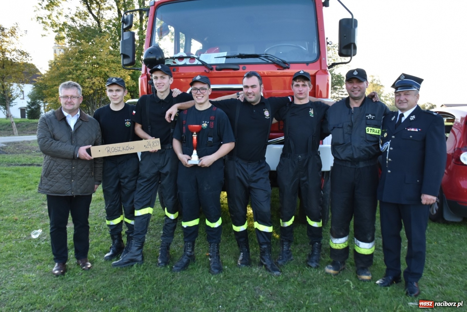 Zdjęcie w galerii na portalu naszraciborz.pl: Polscy i czescy strażacy rywalizowali w Rudyszwałdzie [FOTO] wiadomości z regionu