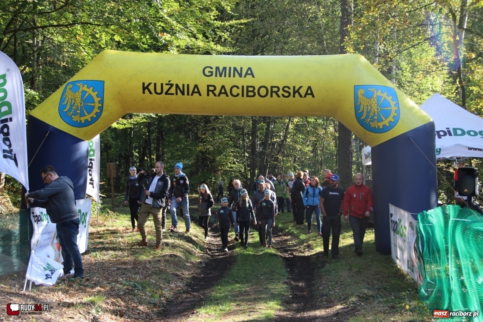 Zdjęcie w galerii na portalu naszraciborz.pl: Międzynarodowe Wyścigi Psich Zaprzęgów Szczekowyje w Buku  wiadomości z regionu