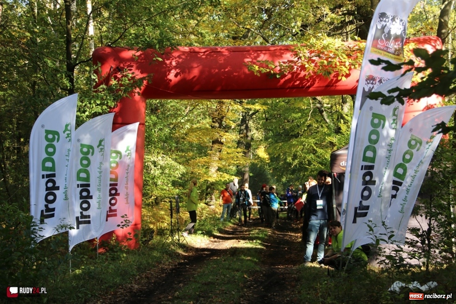 Zdjęcie w galerii na portalu naszraciborz.pl: Międzynarodowe Wyścigi Psich Zaprzęgów Szczekowyje w Buku  wiadomości z regionu
