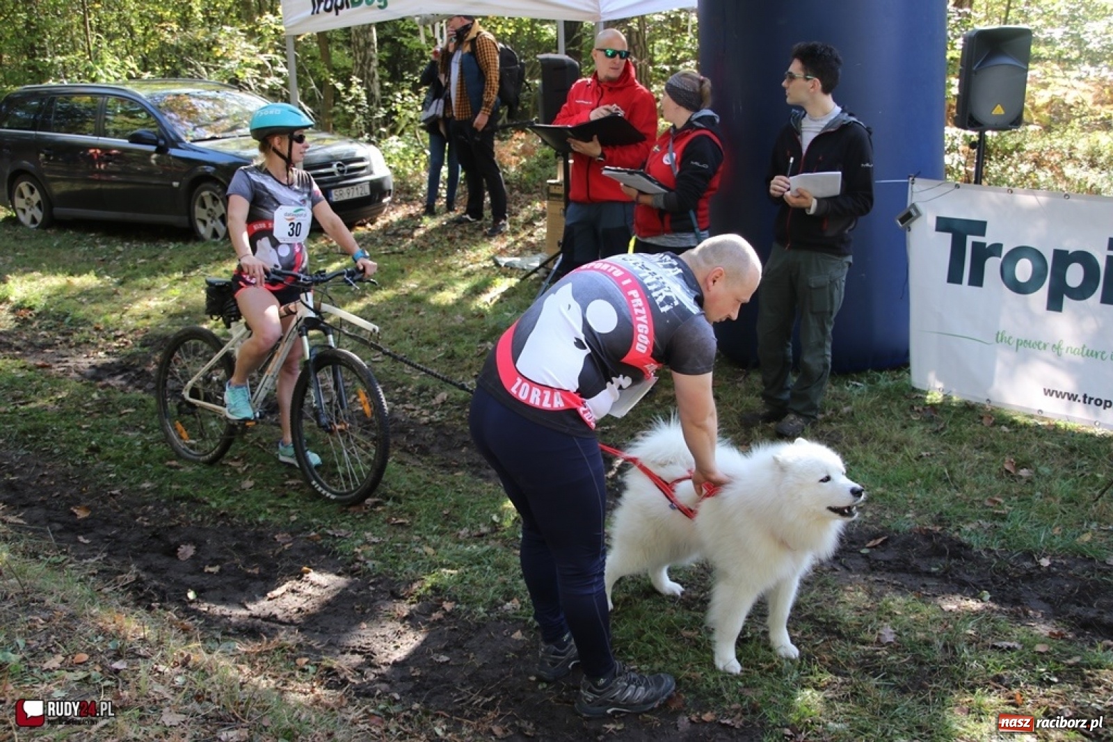 Zdjęcie w galerii na portalu naszraciborz.pl: Międzynarodowe Wyścigi Psich Zaprzęgów Szczekowyje w Buku  wiadomości z regionu