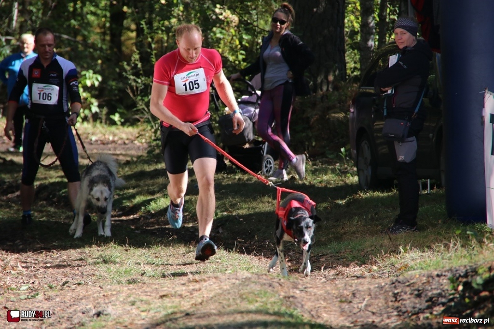 Zdjęcie w galerii na portalu naszraciborz.pl: Międzynarodowe Wyścigi Psich Zaprzęgów Szczekowyje w Buku  wiadomości z regionu