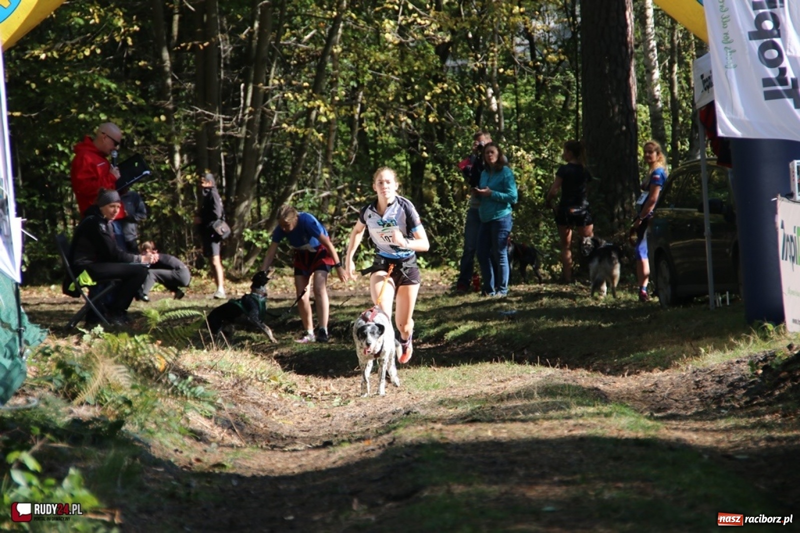 Zdjęcie w galerii na portalu naszraciborz.pl: Międzynarodowe Wyścigi Psich Zaprzęgów Szczekowyje w Buku  wiadomości z regionu