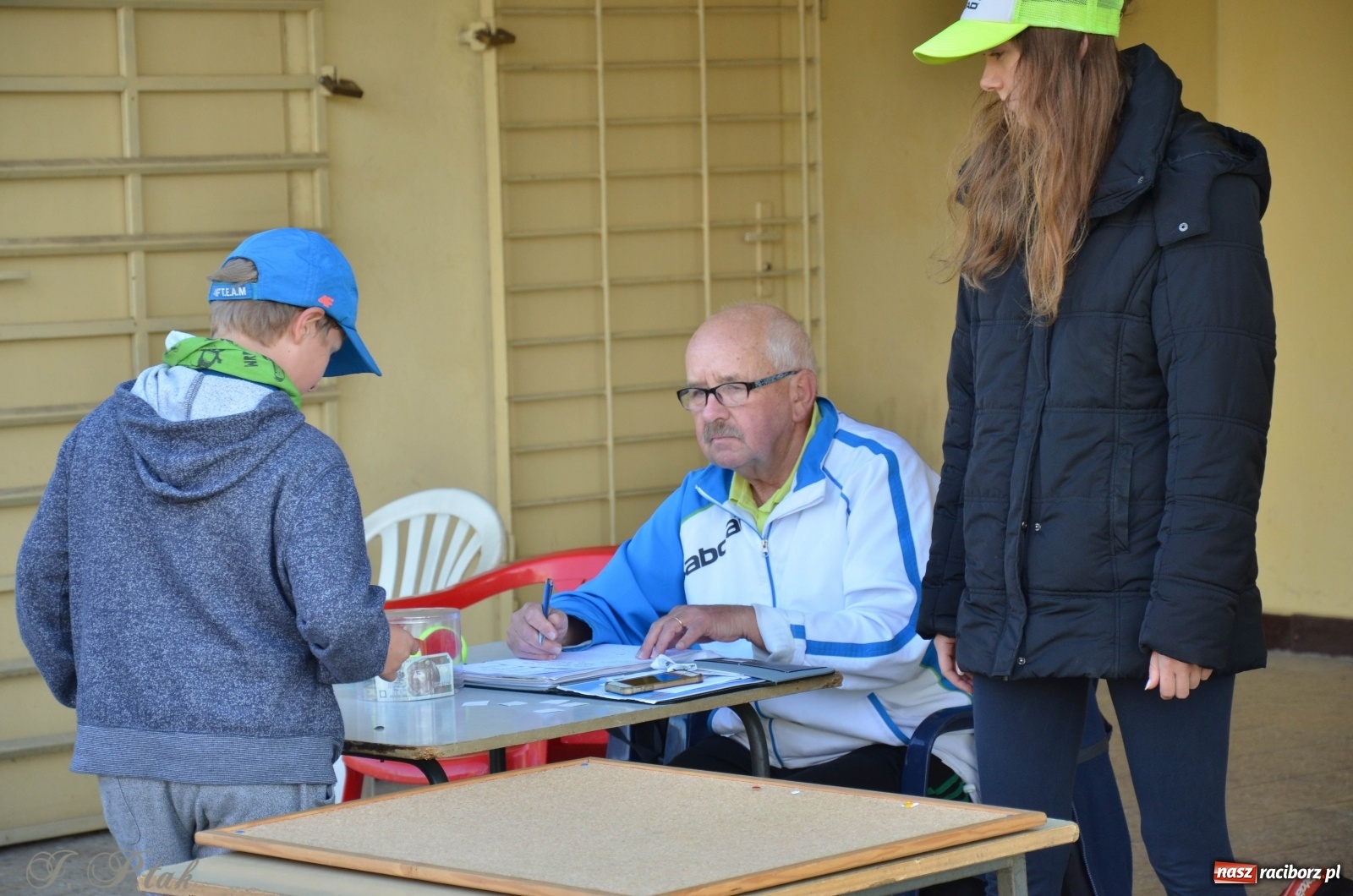 Zdjęcie w galerii na portalu naszraciborz.pl: Młodzi tenisiści rywalizowali o Puchar Dyrektora OSiR-u wiadomości z regionu