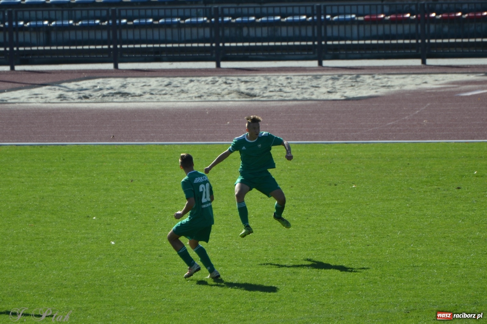 Zdjęcie w galerii na portalu naszraciborz.pl: Juniorzy Unii polegli z kretesem wiadomości z regionu
