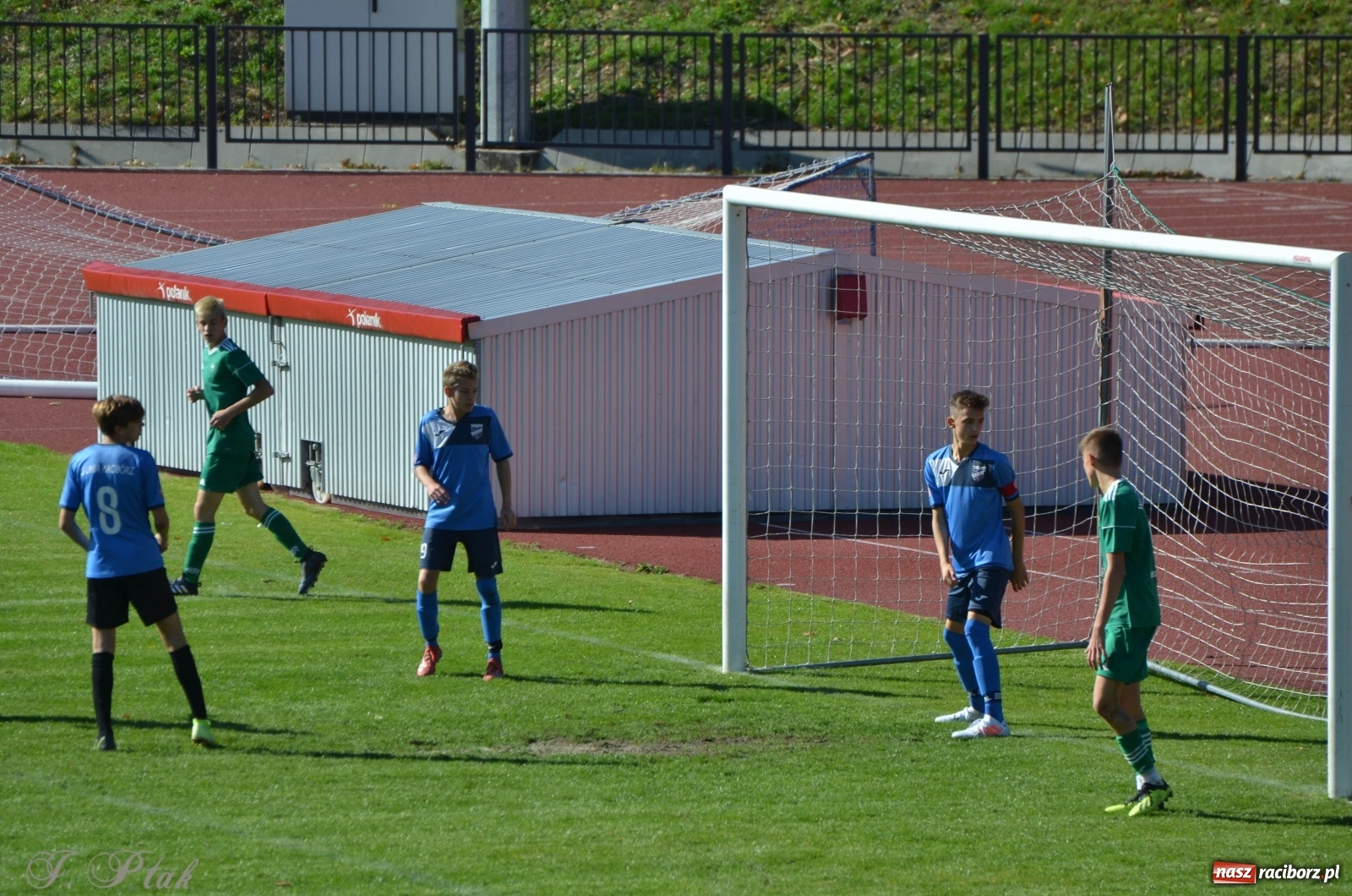 Zdjęcie w galerii na portalu naszraciborz.pl: Juniorzy Unii polegli z kretesem wiadomości z regionu