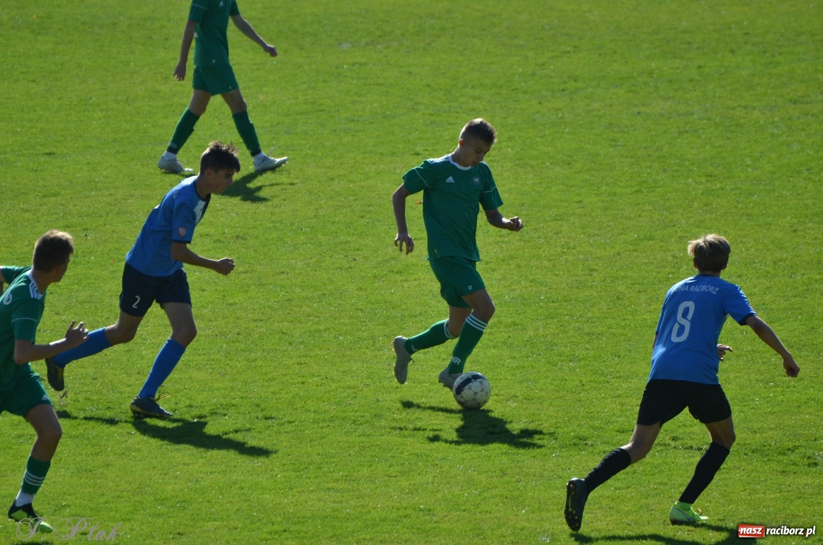 Zdjęcie w galerii na portalu naszraciborz.pl: Juniorzy Unii polegli z kretesem wiadomości z regionu