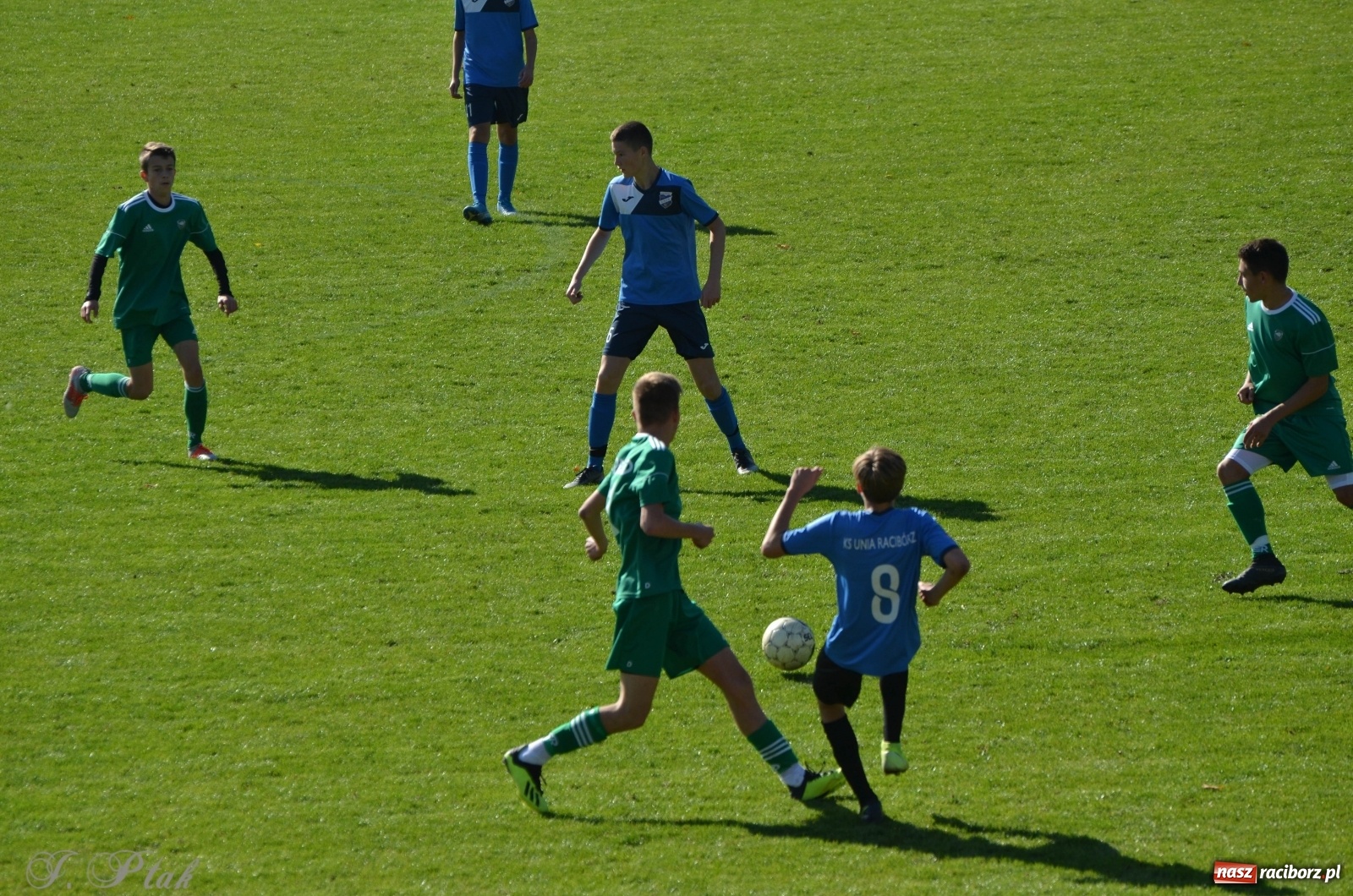 Zdjęcie w galerii na portalu naszraciborz.pl: Juniorzy Unii polegli z kretesem wiadomości z regionu