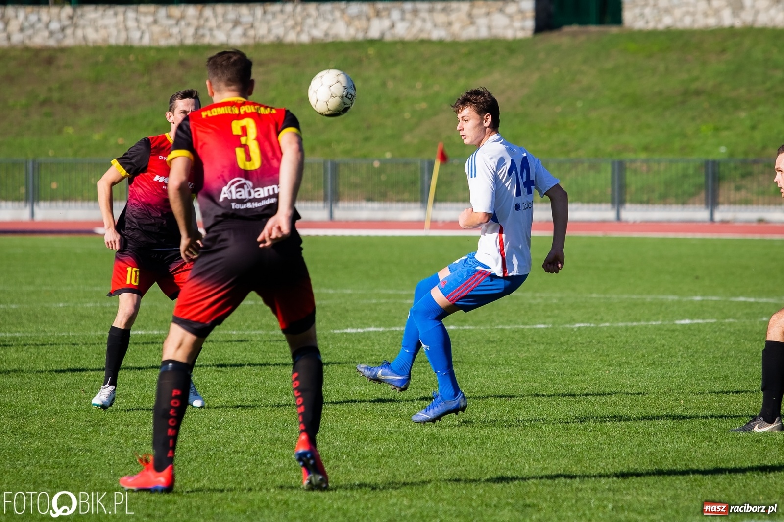 Zdjęcie w galerii na portalu naszraciborz.pl: Unia Płomień pokonała i na siódme miejsce awansowała [FOTO] wiadomości z regionu