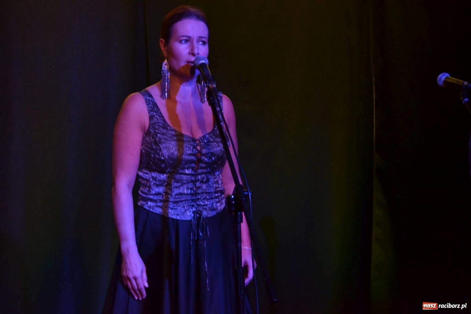 Zdjęcie w galerii na portalu naszraciborz.pl: Przeboje światowe zagościły na zamku wiadomości z regionu