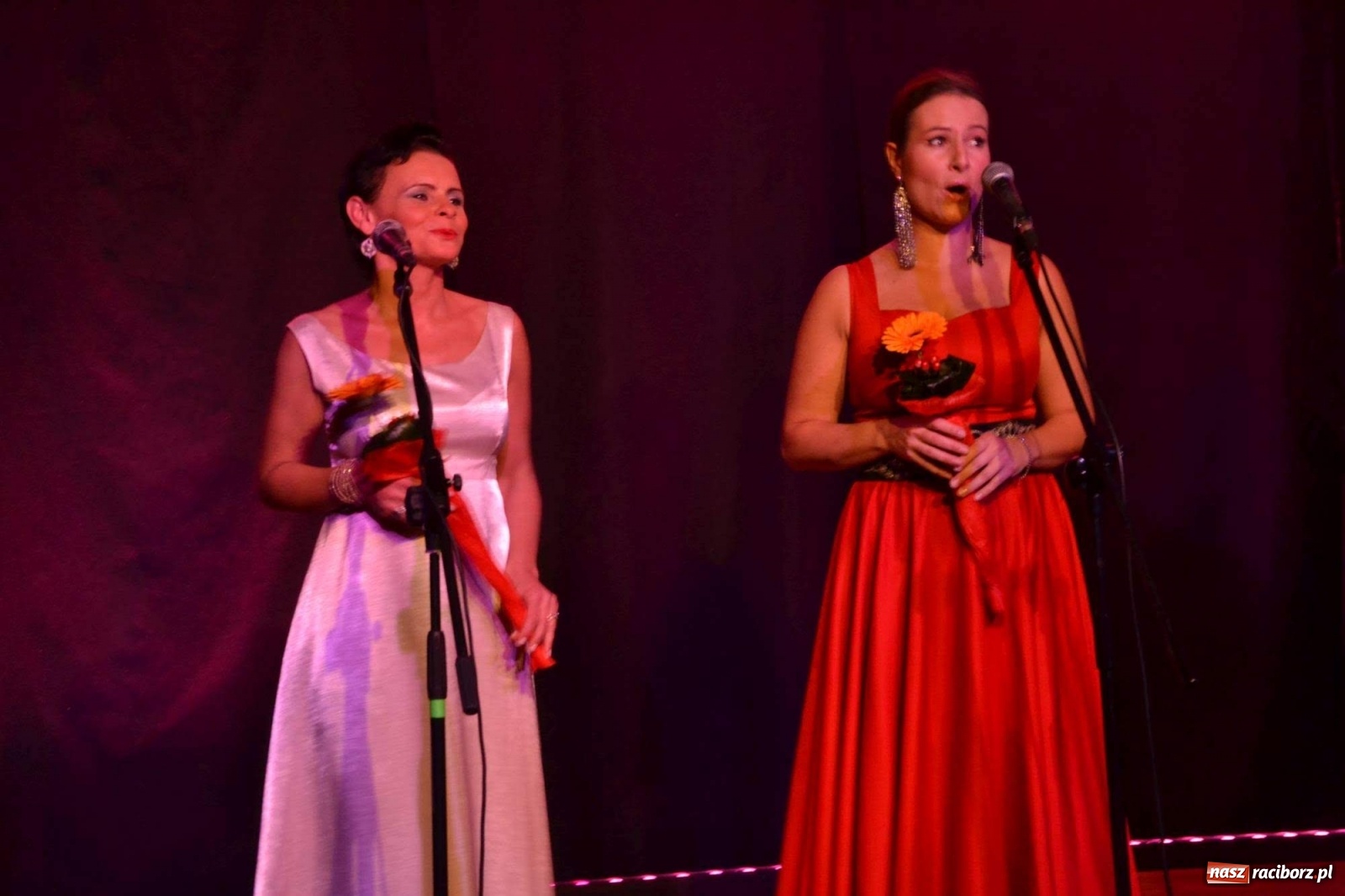 Zdjęcie w galerii na portalu naszraciborz.pl: Przeboje światowe zagościły na zamku wiadomości z regionu