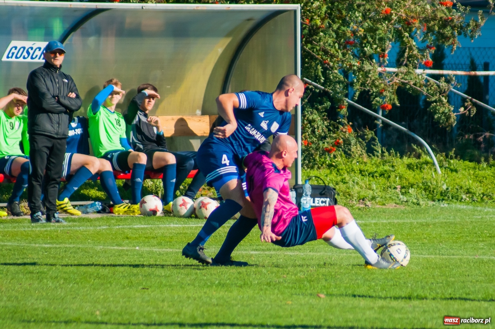 Zdjęcie w galerii na portalu naszraciborz.pl: Klasa okręgowa. Słabe derby dla Nędzy [FOTO i WIDEO] wiadomości z regionu