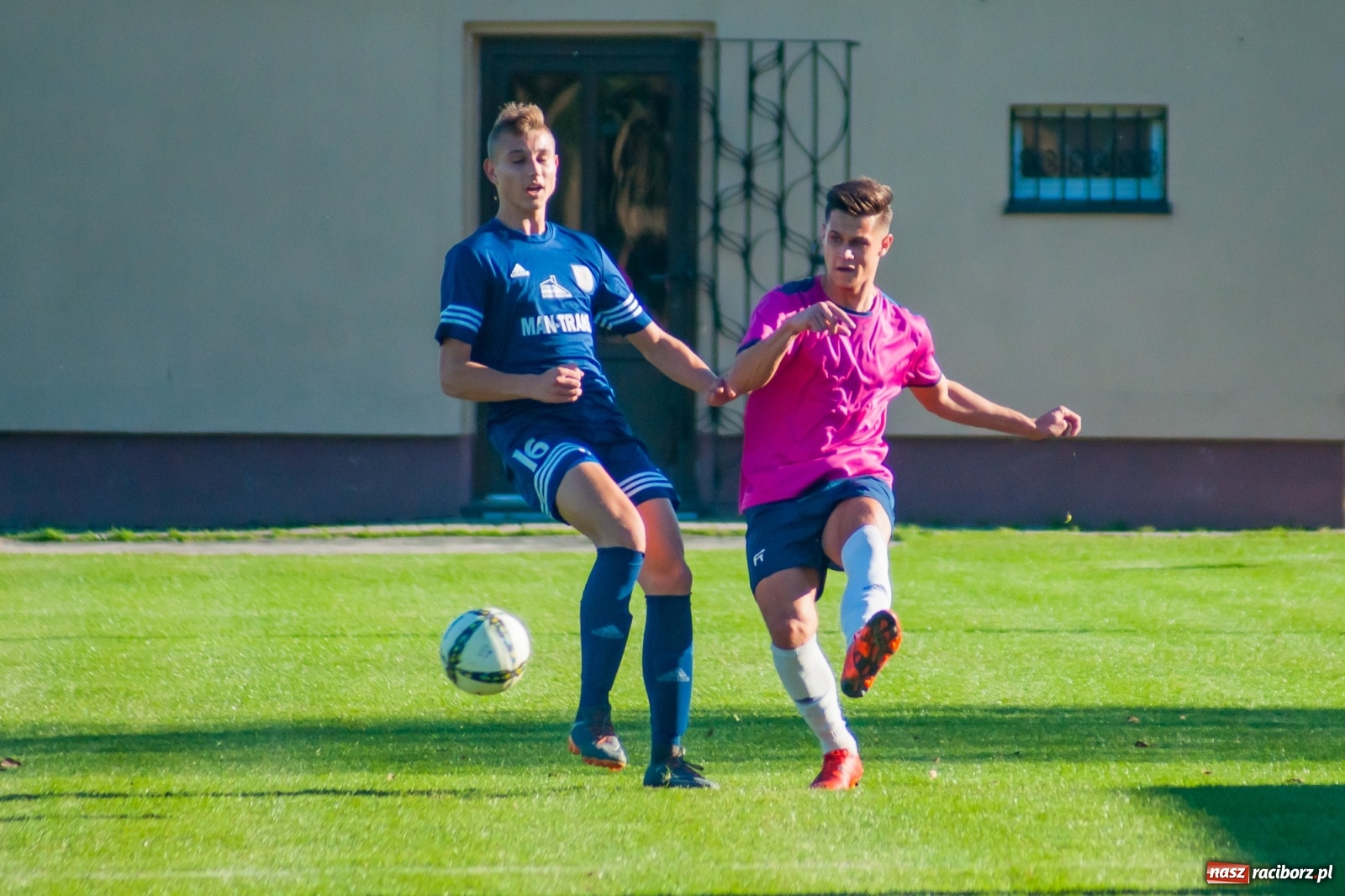 Zdjęcie w galerii na portalu naszraciborz.pl: Klasa okręgowa. Słabe derby dla Nędzy [FOTO i WIDEO] wiadomości z regionu
