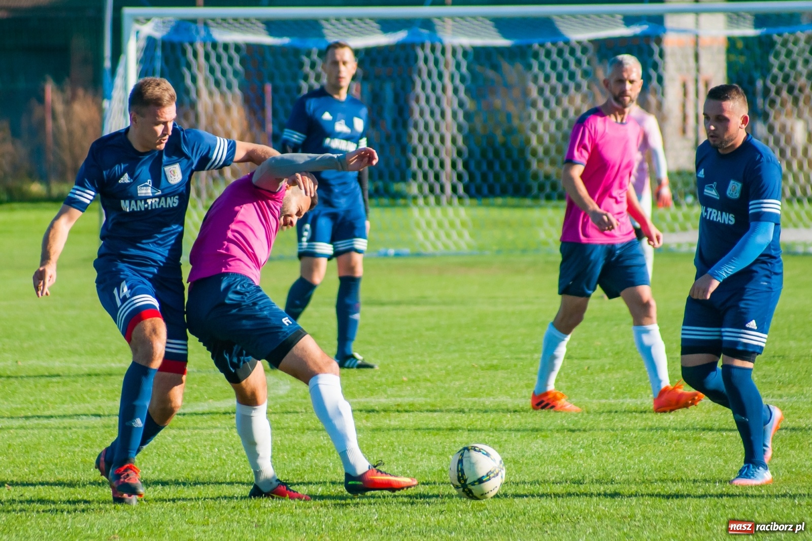 Zdjęcie w galerii na portalu naszraciborz.pl: Klasa okręgowa. Słabe derby dla Nędzy [FOTO i WIDEO] wiadomości z regionu