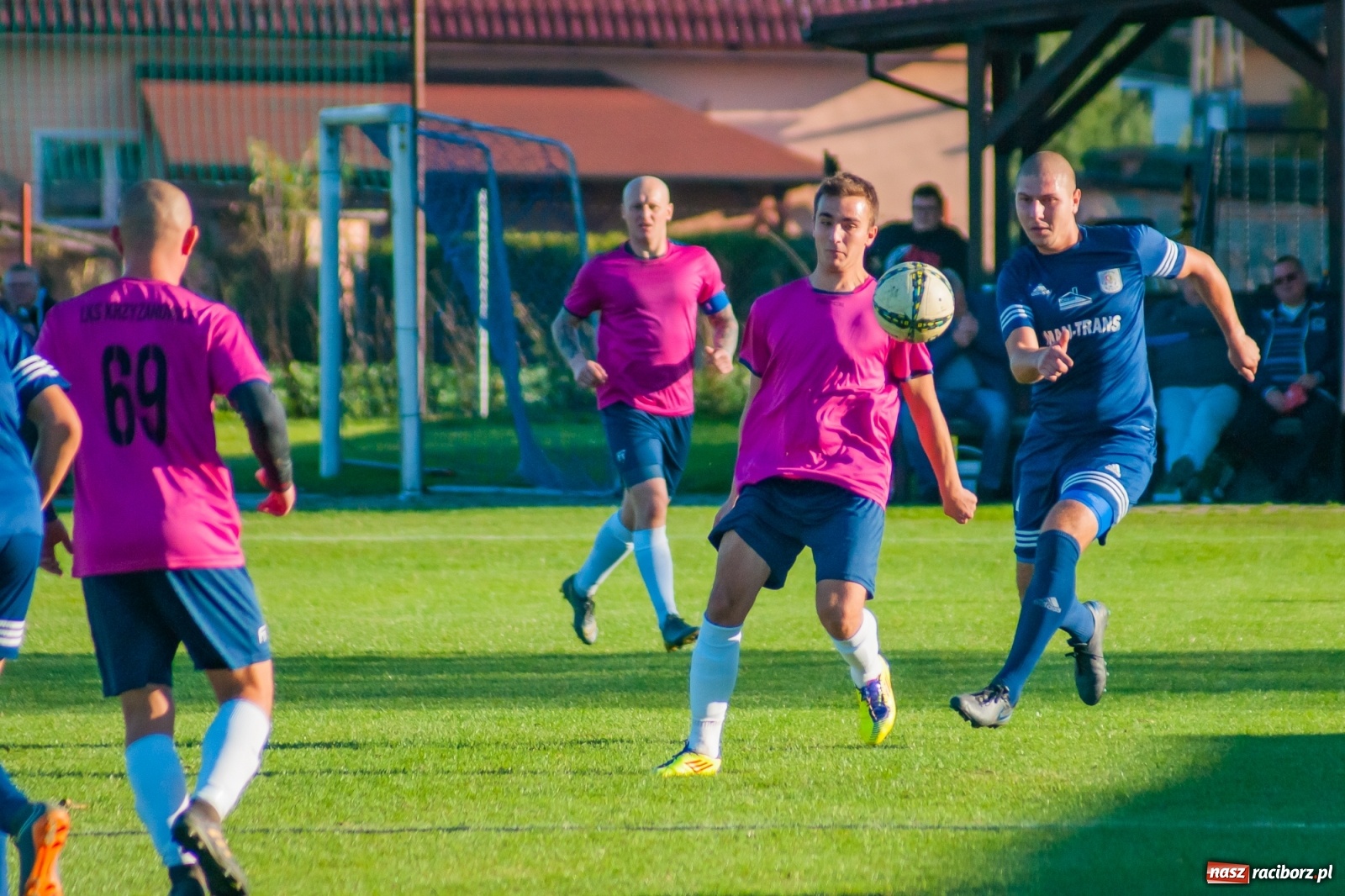 Zdjęcie w galerii na portalu naszraciborz.pl: Klasa okręgowa. Słabe derby dla Nędzy [FOTO i WIDEO] wiadomości z regionu