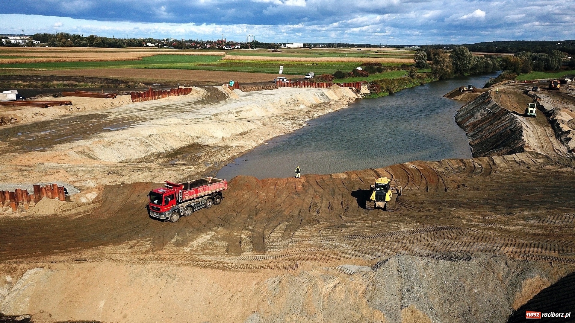 Zdjęcie w galerii na portalu naszraciborz.pl: Trwa zasypywanie starej Ulgi [FOTO] wiadomości z regionu