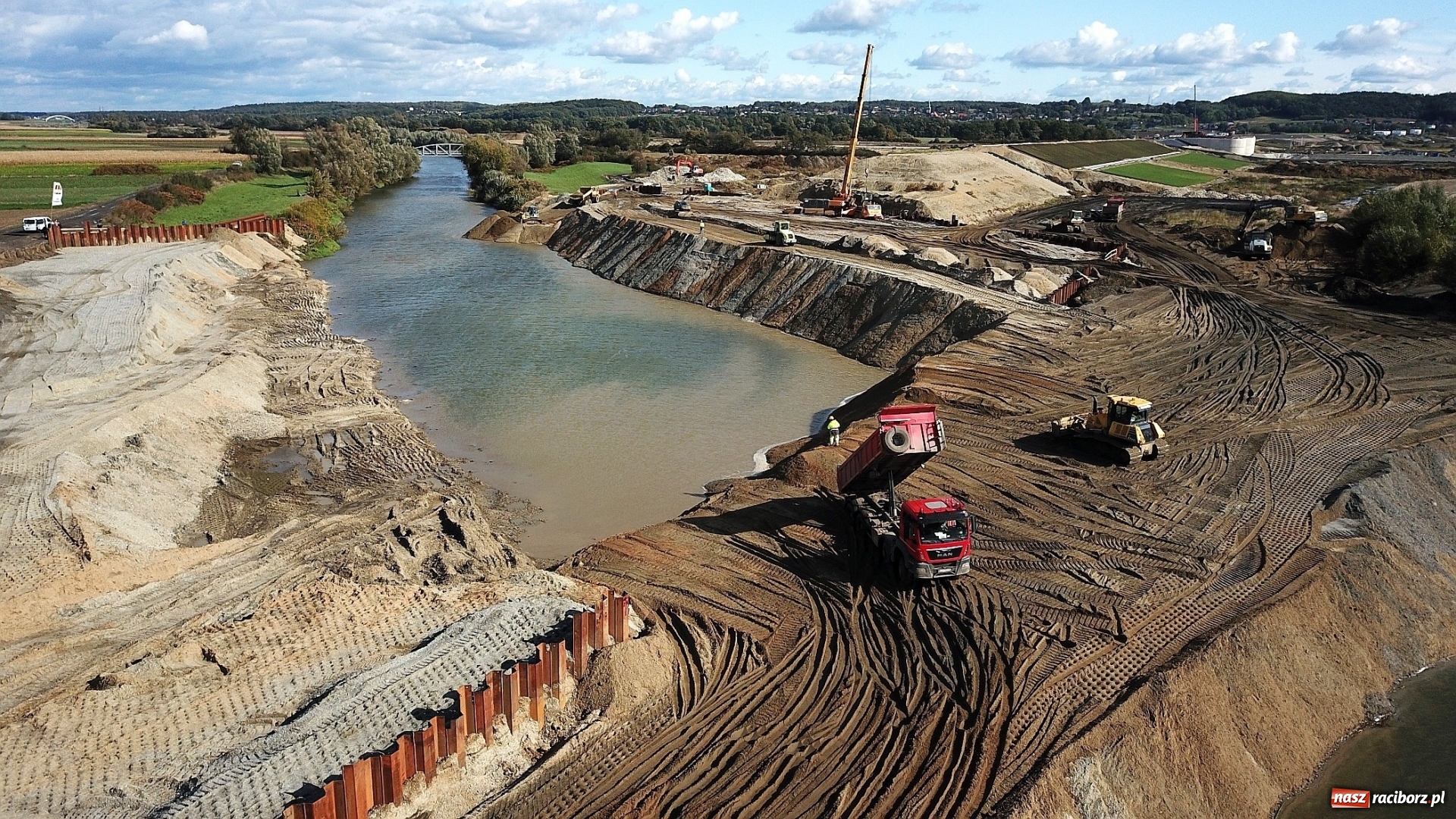 Zdjęcie w galerii na portalu naszraciborz.pl: Trwa zasypywanie starej Ulgi [FOTO] wiadomości z regionu