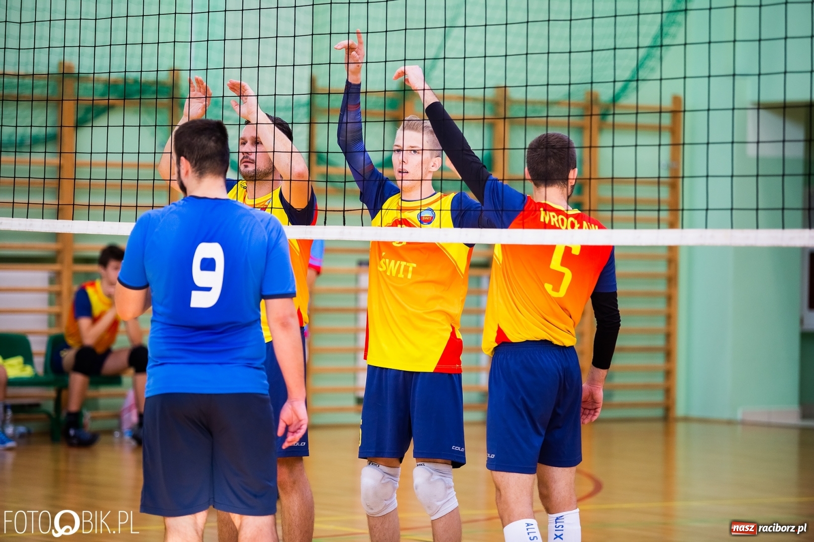 Zdjęcie w galerii na portalu naszraciborz.pl: Mistrzostwa Polski Niesłyszących w Piłce Siatkowej wiadomości z regionu