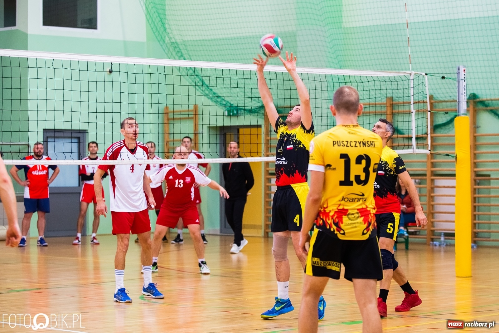 Zdjęcie w galerii na portalu naszraciborz.pl: Mistrzostwa Polski Niesłyszących w Piłce Siatkowej wiadomości z regionu