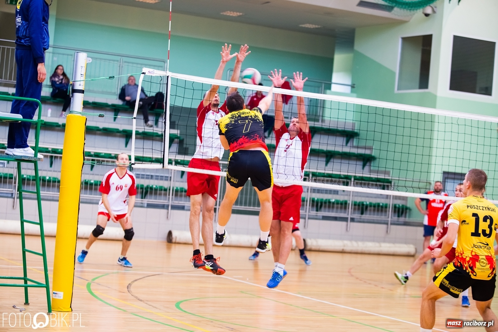 Zdjęcie w galerii na portalu naszraciborz.pl: Mistrzostwa Polski Niesłyszących w Piłce Siatkowej wiadomości z regionu