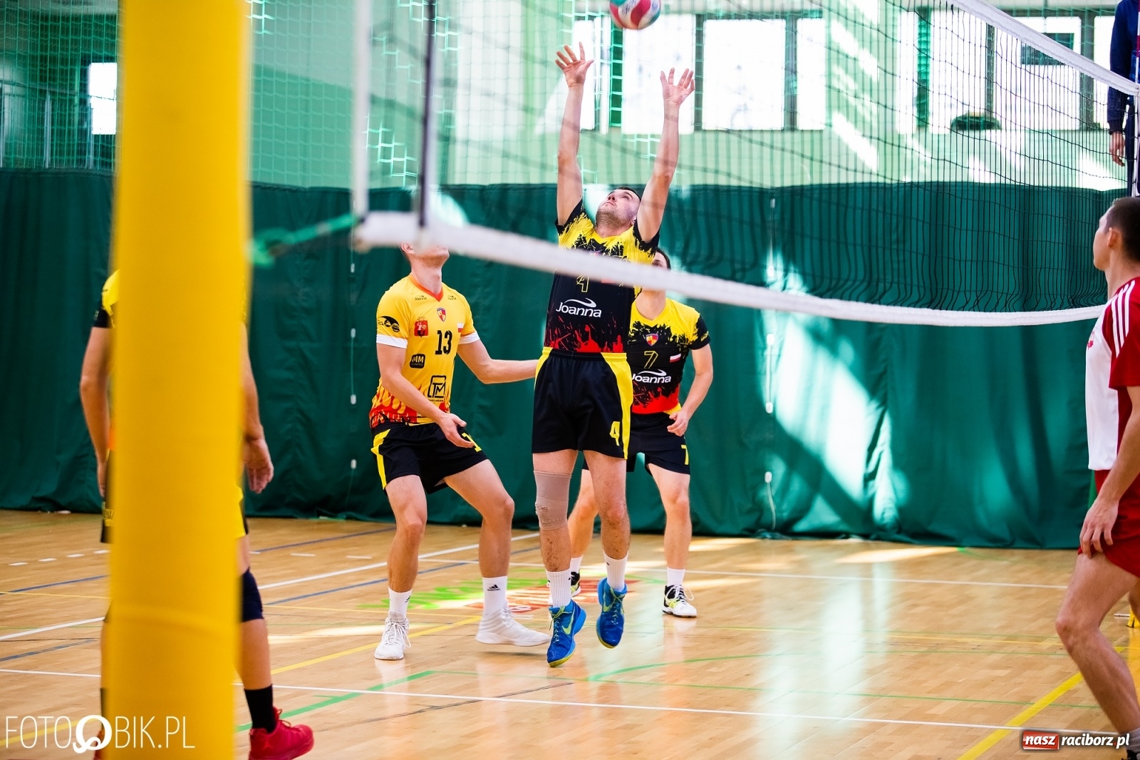Zdjęcie w galerii na portalu naszraciborz.pl: Mistrzostwa Polski Niesłyszących w Piłce Siatkowej wiadomości z regionu