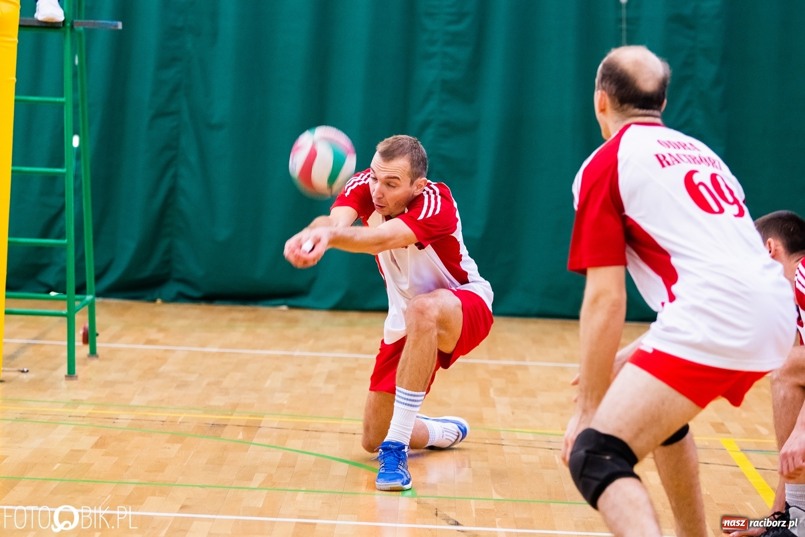 Zdjęcie w galerii na portalu naszraciborz.pl: Mistrzostwa Polski Niesłyszących w Piłce Siatkowej wiadomości z regionu
