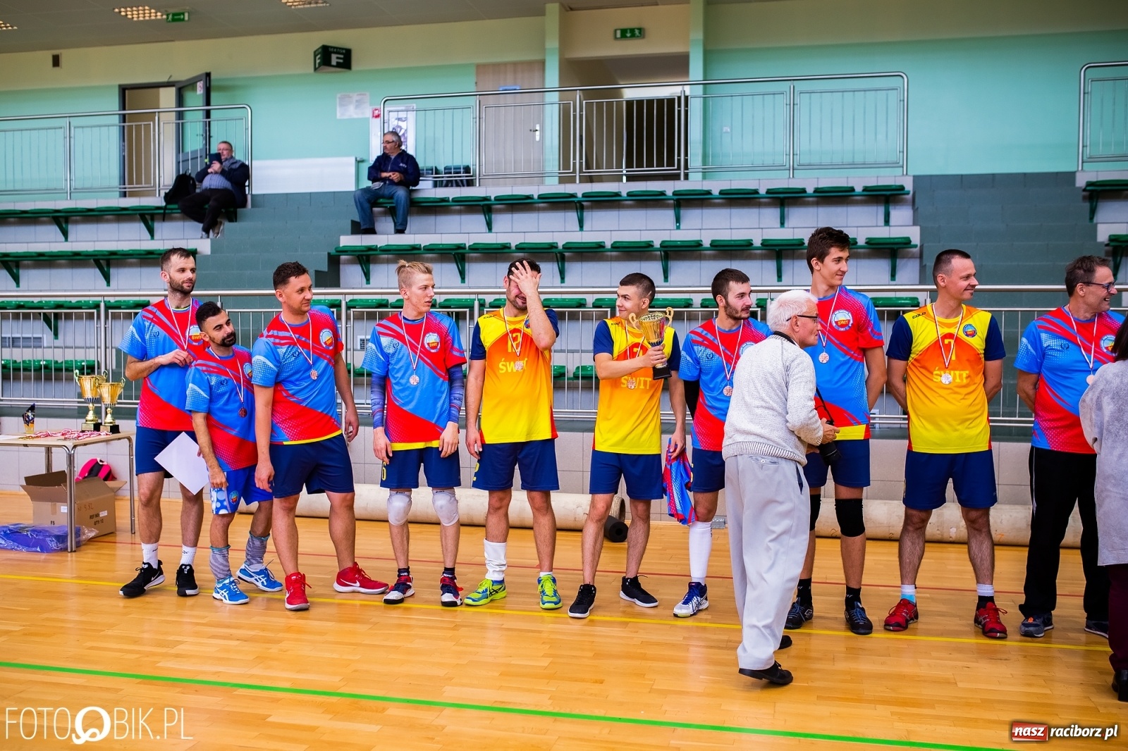 Zdjęcie w galerii na portalu naszraciborz.pl: Mistrzostwa Polski Niesłyszących w Piłce Siatkowej wiadomości z regionu