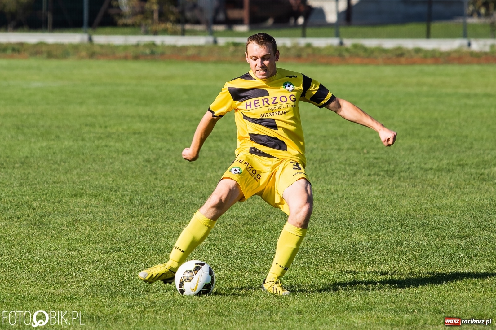 Zdjęcie w galerii na portalu naszraciborz.pl: C klasa: Rezerwy Studziennej dogoniły Tworków wiadomości z regionu