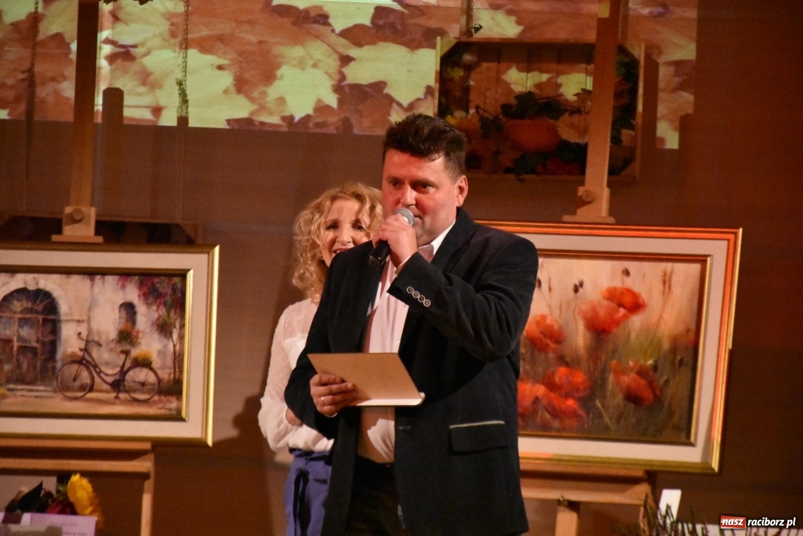 Zdjęcie w galerii na portalu naszraciborz.pl: Wieczór pełen sztuki w Tworkowie  wiadomości z regionu