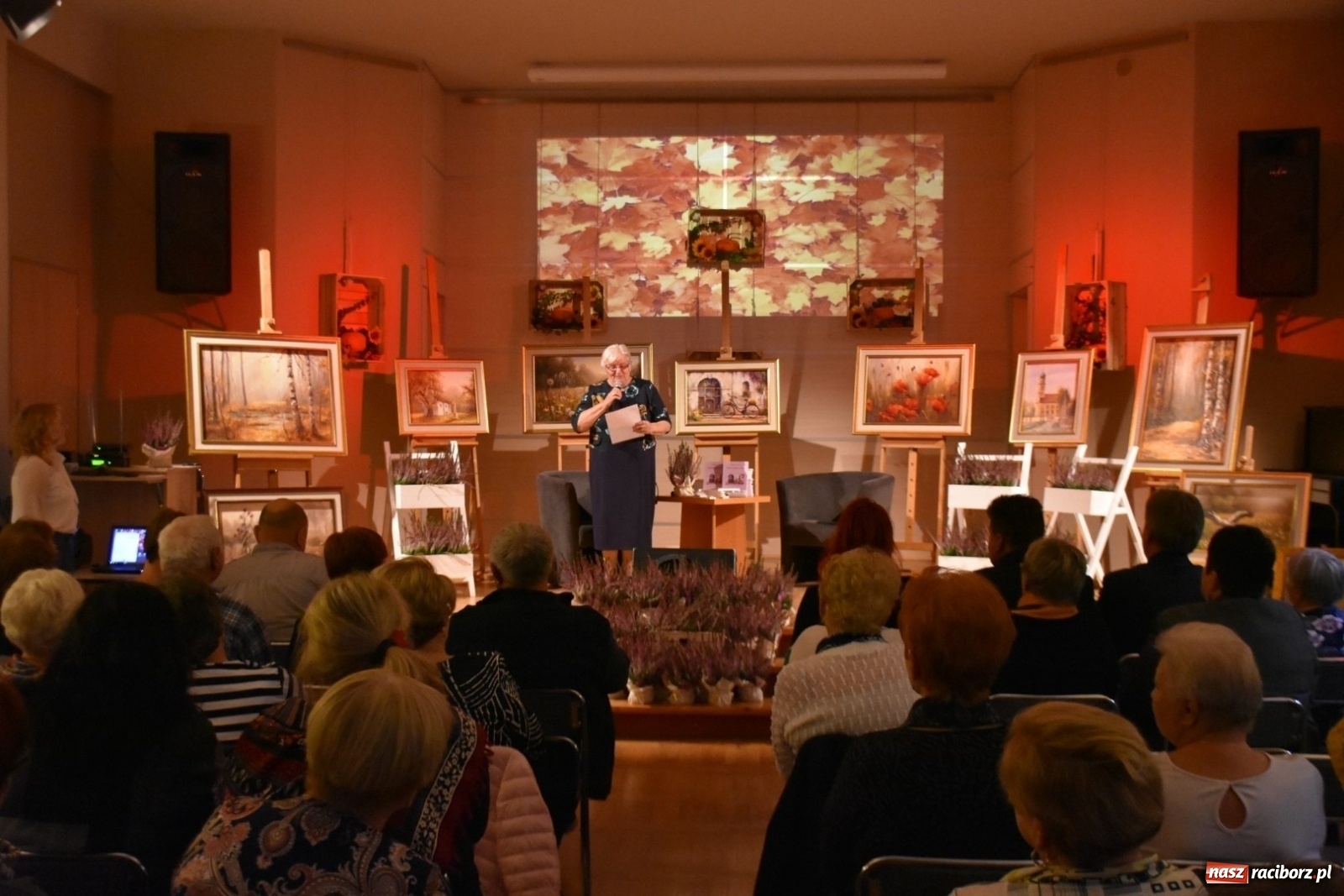 Zdjęcie w galerii na portalu naszraciborz.pl: Wieczór pełen sztuki w Tworkowie  wiadomości z regionu