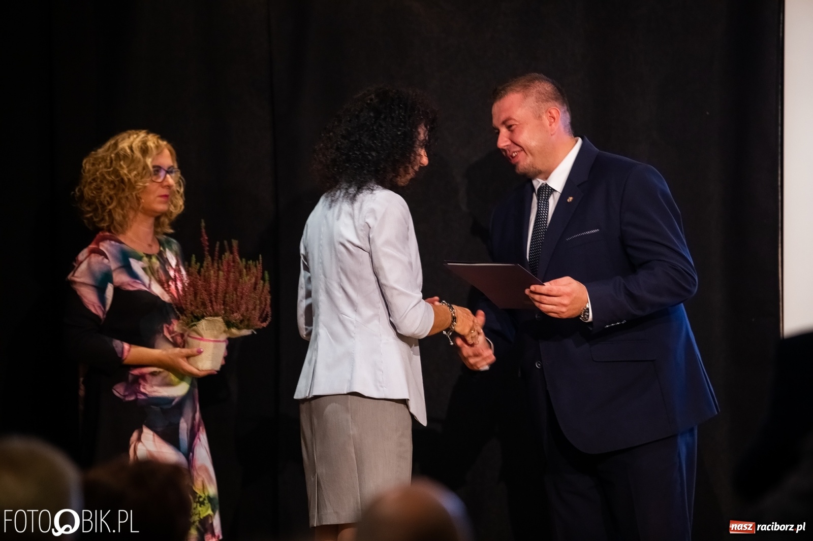 Zdjęcie w galerii na portalu naszraciborz.pl: Powiatowe obchody Dnia Edukacji Narodowej na Zamku Piastowskim wiadomości z regionu